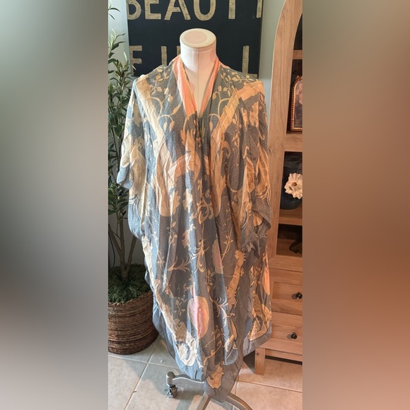 One Hundred Stars $136 Kimono Throwover One Size Fits All - Picture 1 of 7